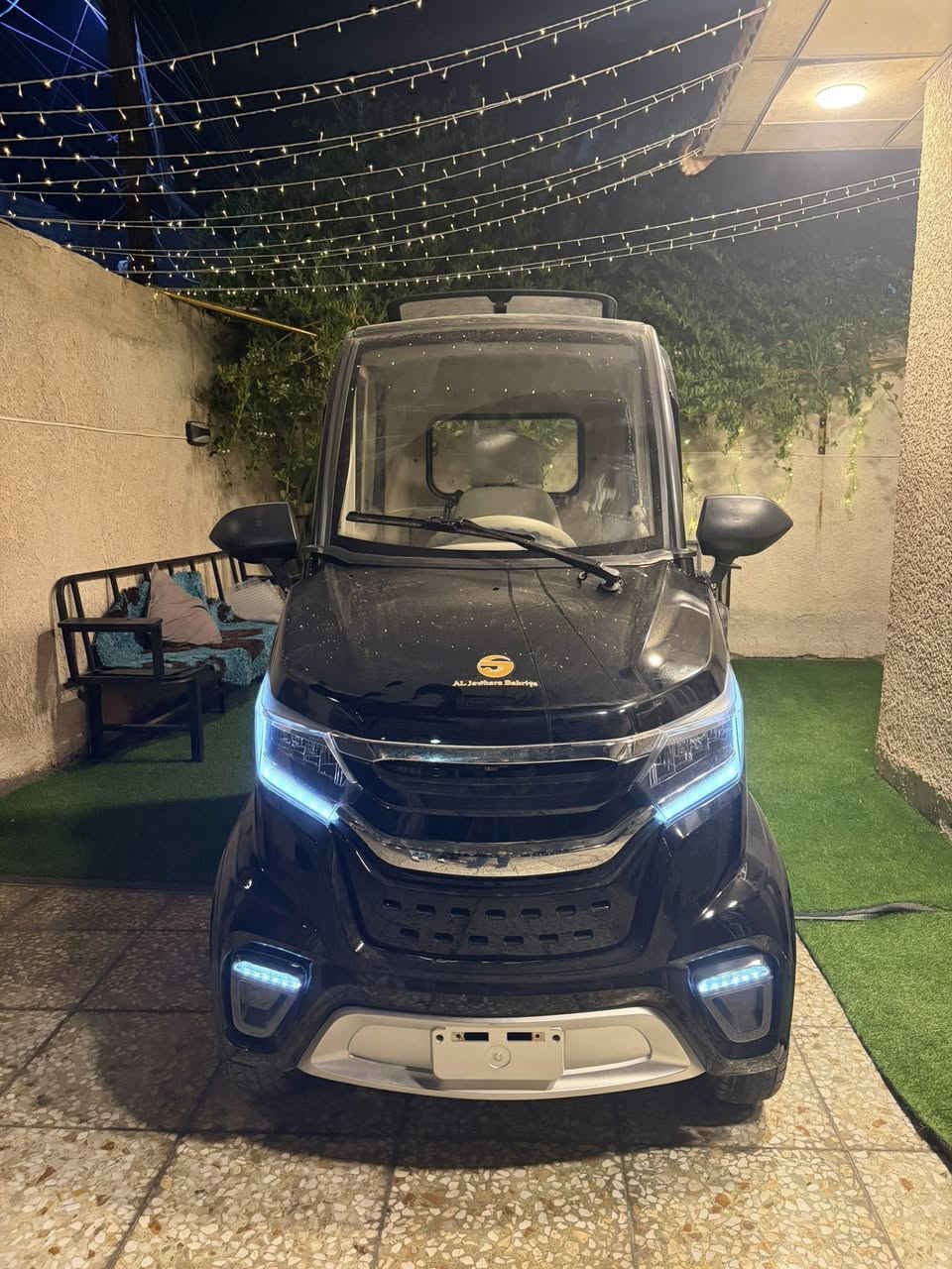 سلام عليكم سارتي للبيع شحن G6 اشيل 3 نفرات 5 بطاريات كبار كمبريسر تبريد حار وبارد والمرور ميحاسبك عليها تمشيك 70 كيلو متر السعر 5ملايين و500 الف وبيها مجال 
رقم التلفون ***********
