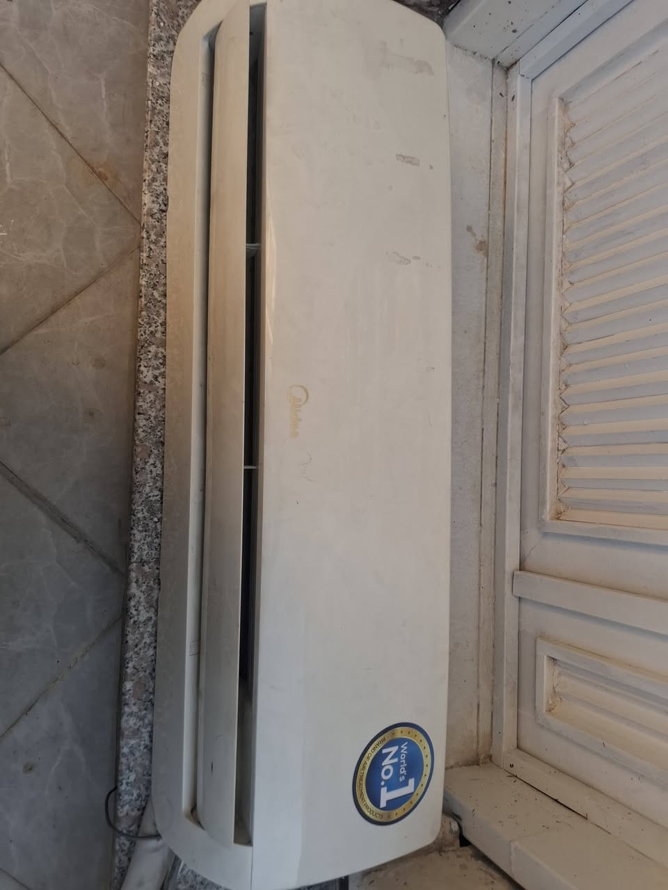 السلام عليكم سبلت ميديا ثنين طن لبيع نضيف ومقفلول غاز كامل حتى بواري موجوده ***********
مكاني بغداد

