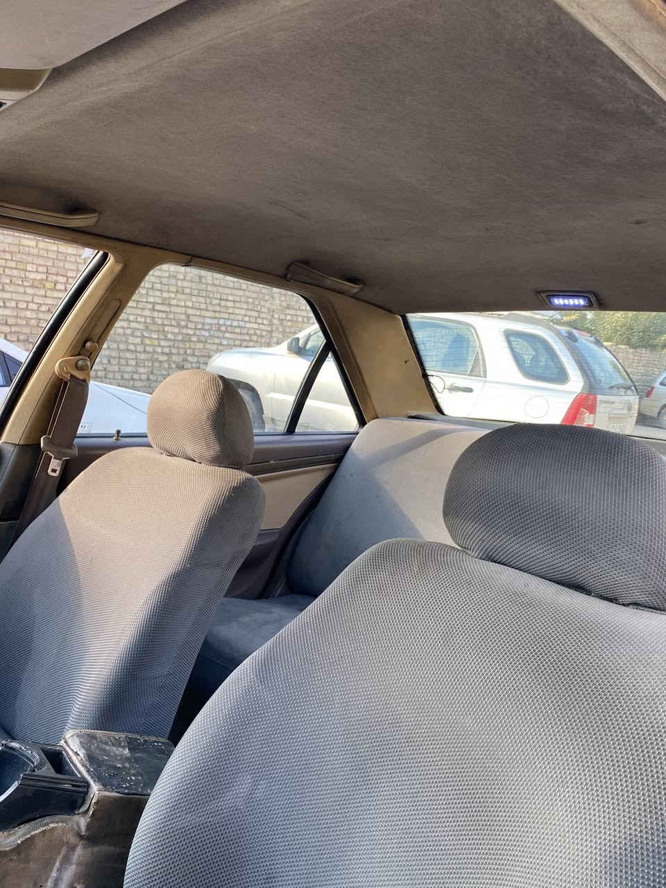 سلام عليكم بيجو اكد موديل 16 بيه باب خلف عبري اليمنه وجاملخ خلفي صبغ وبيه بارد بالمسطرة مال صندوك بدون دواخل مال دراجه هاي وبارد بذيل جاملغ السايق تبريد تدفئه شغلات ع ابلاد مكينه تنقص نص لتر يوميه بسمي سياره سنويه ل29 مساقطه وتاخذ مني صافي سعرة 36 وشويه بيه مجال اتصل وبيك خير وتدلل *********** عنوان بغداد اعظمية او صليخ
