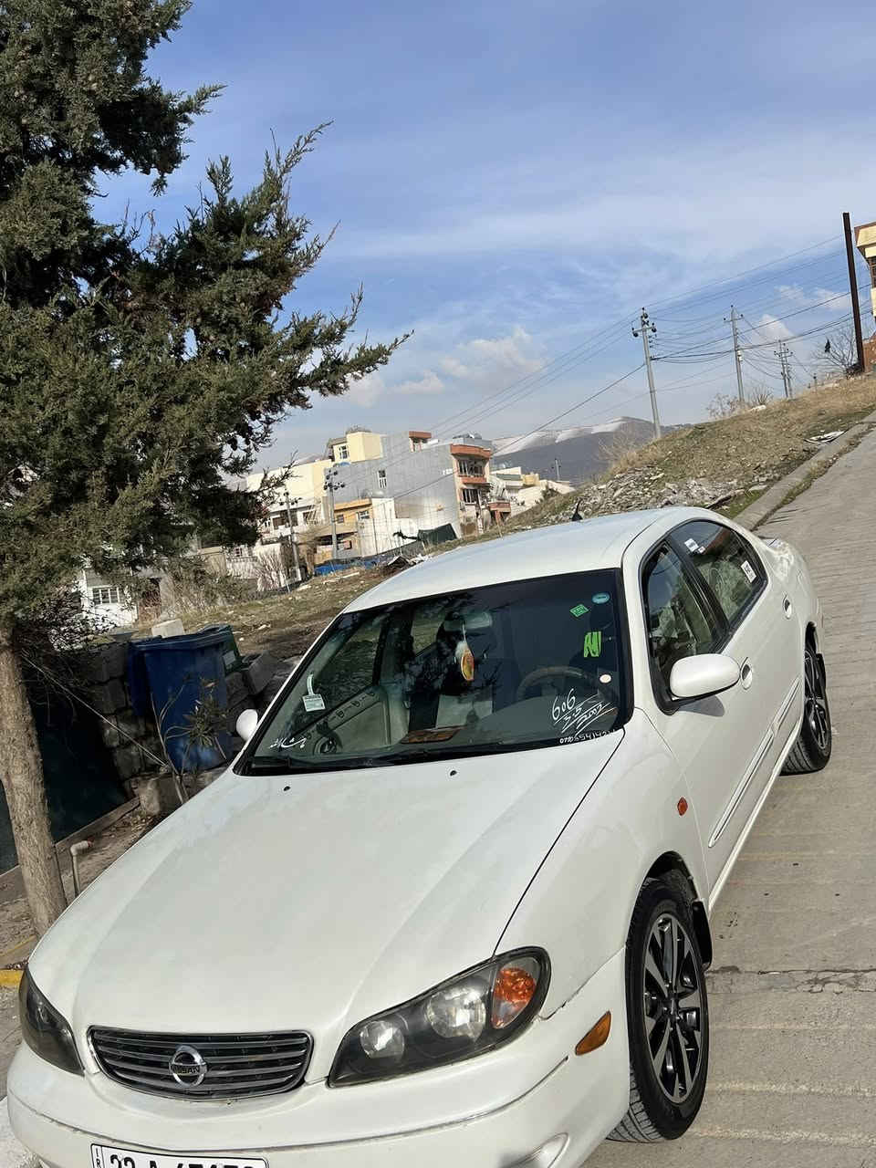 نیسان ماگزیما  ٢٠٠٣ بۆ فرۆشتن بە شەرتی گێڕ و مەکینە. مەکینە ٣٠٠٠.   ٣ پارچەی بۆیاخە گێڕ عادیە سەیارەکە  سەنەوی تا ٢٠٣٠ تازەیە بە ناوی خۆمەوەیە تەحویل و غرامە و موس و بڕاوە و هەموو شتێکی بە شەرت
نرخی ٥٩ گەڵاو مەعامەلە    
ناونیشان سلێمانی 
ڕەقەم تەلەفون ***********
