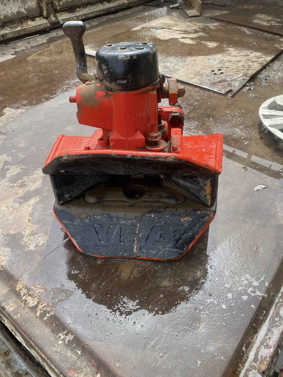 هوك ساحب جدآ نضيف السعر 800 ***********
