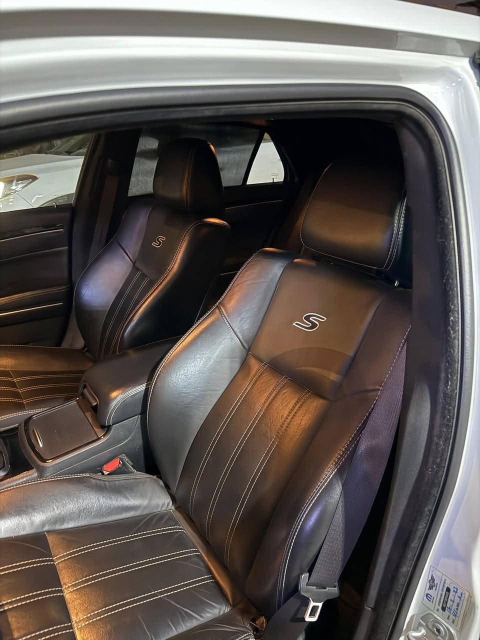 سلام عليكم اوباما موديل2018 S سياره كلين تايتل مكفوله كفاله عامه حتئ دعاميات للاخير 
شركة هارلم 
مواصفات شاشه كبيره
كاربلي +gps
كشنات كهرباء +تدفئه
حرفS بلادي ع الكشنات
سستم سماعات
دمام بصندوق
حساس امامي خلفي
رادار جانبي
نقطه عمياء+ترحيب
شفتات استيرن
فتحتين بل سقف بانوراما
بجم عريض
ماشيه 61
بعد مواصفات فول الفول جديده بمعنئ الكلمه 
السياره كلها ابلاد ع وضع شركة 
السياره رقم اربيل بيها وكالة بااسمي
السياره مكانها بصرة
رقم الهاتف ***********
