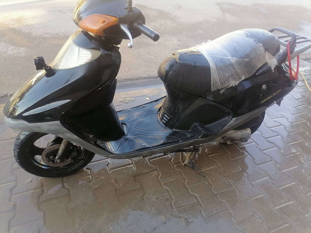 سبيسي للبيع ٢٧٥ العنوان ديالى بعقوبه هذا رقمي ***********
