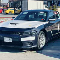 تشارجر ٢٠١٦ • ماشي ١٢٧٠٠٠ • قطعتين صبغ