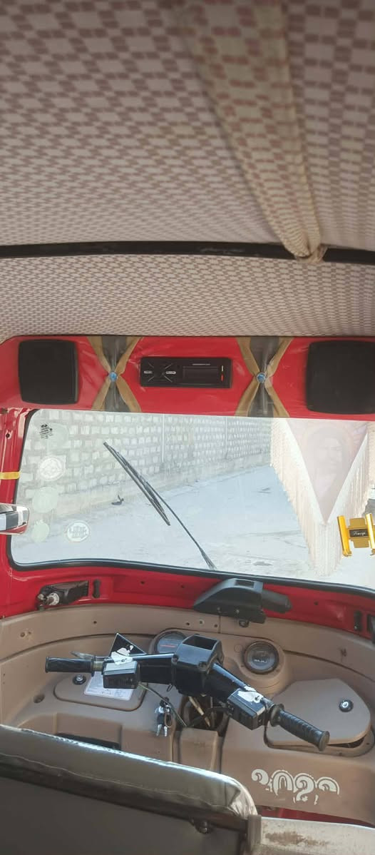 سلام عليكم تكتك 2018 وراق نضيفه تكتك خير من الله مصبوغة عام جماليه سعر ٤ وبيه مجال مكاني زعفرانيه رقم ***********
