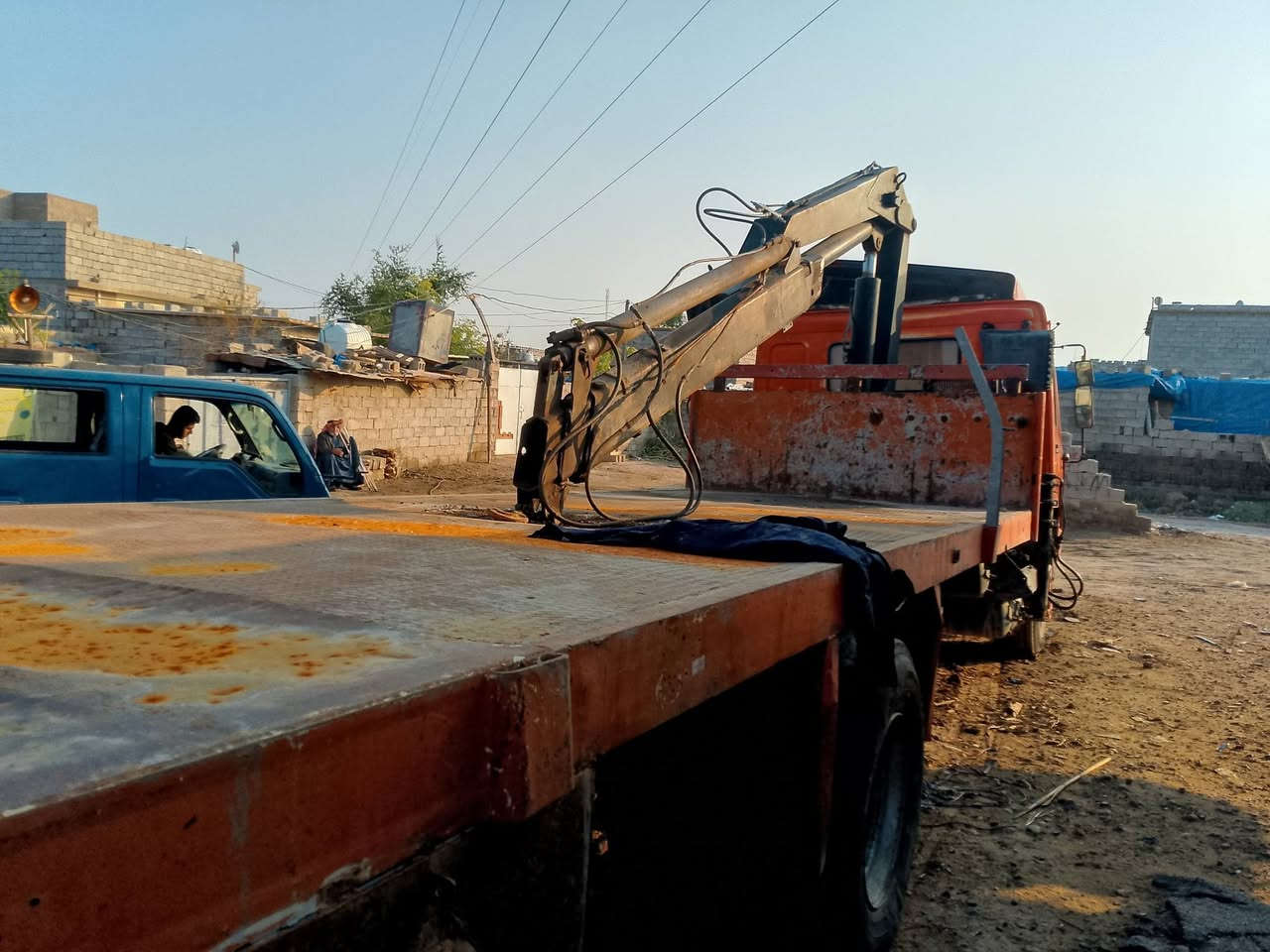 سياره كرين فالفو 7طن طول البدي 7 متر كرين مسجله بل سنويه بلاديه رقمه سليمانيه سنويه صاقطه بشهر 8 للأستفسار ***********//***********
