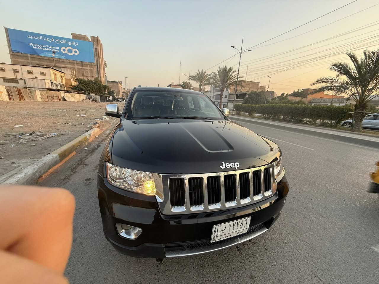 جيب كراند شيروكي لمتد  فور ويل موديل ١٢ بدون حادث من أمريكا لاشاصي لالغد سيارة تم صبغها عام لان بيها جراد وبيها شظية بكصة قمارة صور قبل صبغ موجودة وبعد صبغ 
أبيع اقساط للموظفين فقط سعر ١٧٥ ورقة نص مقدمة وباقي لمدة ٢٠ شهر ويتم الاتفاق مكان سيارة بغداد 
***********
