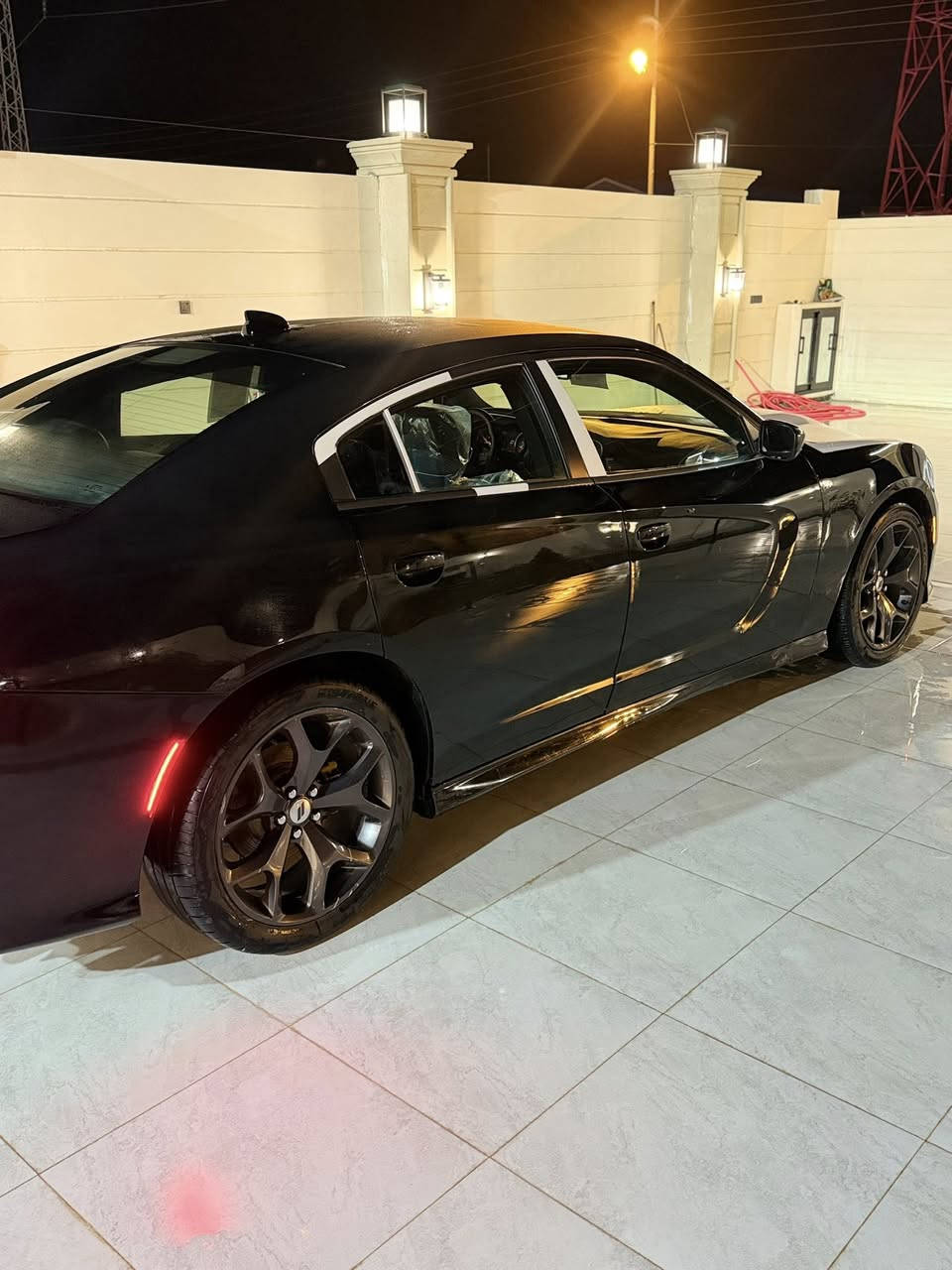 جارجر Gt
الموديل 2019
امريكي حادثها جاملغ وحافه البونيد
6V
داخل احمر بلاد كشانه هيتر 
ماشيه107حقيقي بشرط
شفتات ستيرن

رقم صلاح الدين بسمي 
كلشي بيها بشرط السياره مناقصها الف

السعر197وبيها مجال حك الجيه

***********
