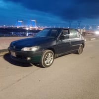 بيجو فرنسي  محرك وكير كورلا  السياره باسمي تحويل  السعر 25  0780190469...