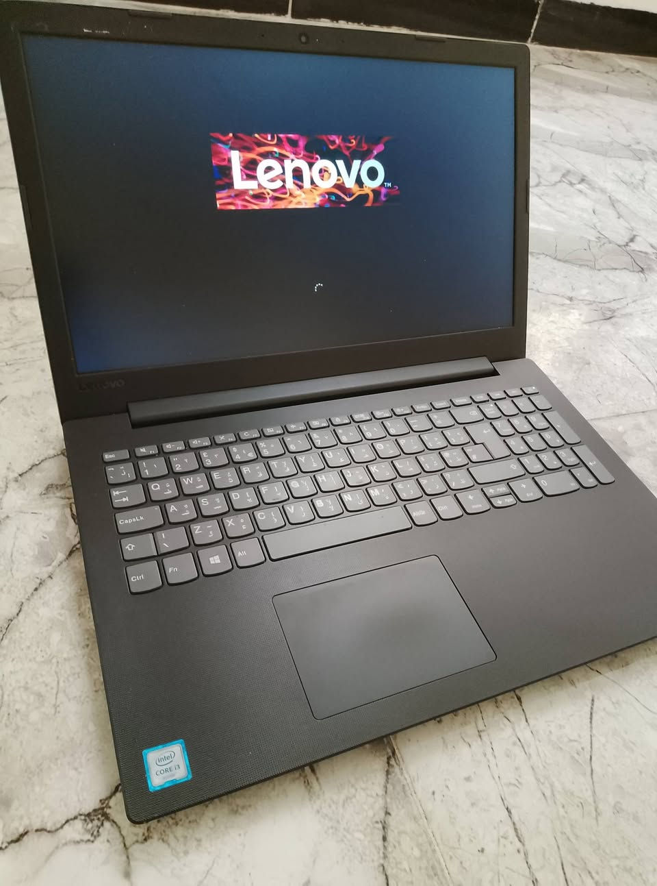 السلام عليكم ..
لابتوب لينوفو Lenovo Think pad 
لابتوب جدا نظيف وحجم جبير ونحيف سلم مناسب جدا لاصحاب المكاتب والطلاب الاكسل الورد والطباعة والتصفح وجميع برامج التواصل الاجتماعي وتعليم الاكتروني وبعض البرامج الأخرى 
حجم 15.6
رام 4   .   DDR 4
هارد  120  SSD السريع 
معالج cor i5 من الجيل السادس 
كارت شاشة.
antel (R) Graphics 520
بطارية جيدة اكثر من ساعة ونص 
شاحن لينوفو اصلي 
السعر جدا مناسب 125 الف 
مكاني بعقوبة تحرير


**إذا كنت صاحب هذا الإعلان وتريد حذفه لأي سبب، رجاءا أرسل رسالة إلى الدعم الفني**