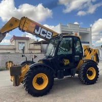 رافعه موديل 2003 شكل حديث استراد 14متر رقم اربيل جديد بسمي محرك سوبر ش...