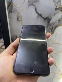 آيفون ٨ بلس • ٢٥٦ • حي الوحدة