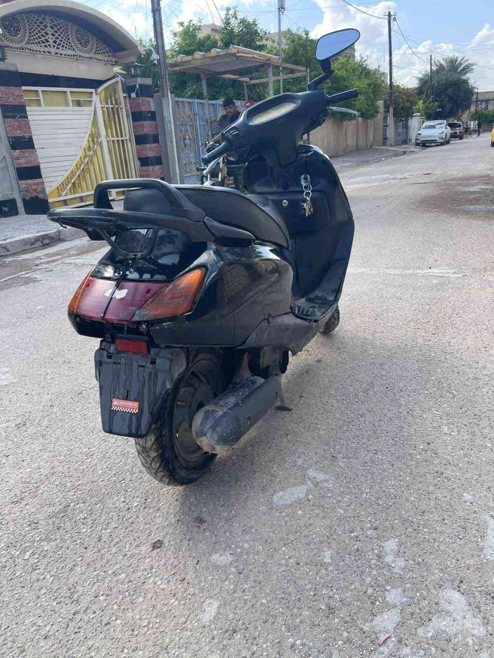 سلام عليكم ورحمه الله وبركاته
دراجة سبيسي للبيع ياباني  الدراجة خير من الله مكينه ناعمة كهربائيات كلها شغاله محركة نظيف وما بيه اي نقص العنوان بغدادحي الجهاد   رقم الهاتف ***********
السعر 450 وبيه مجال
