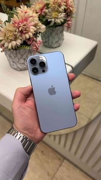 ايفون 13 برو ماكس ذاكرة 256  نظاقة 100%  البطارية 87   شرق اوسط   العن...