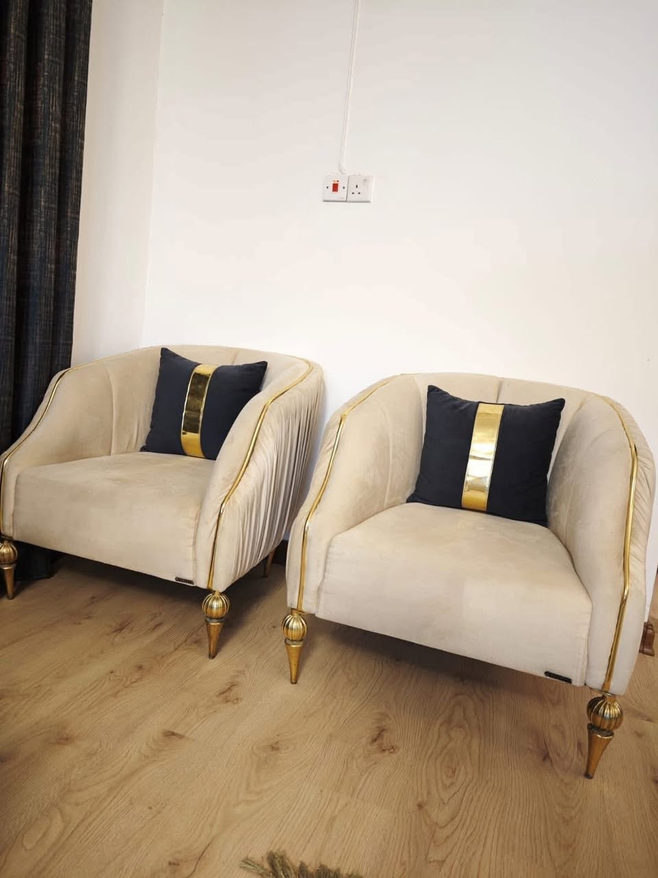 للبيع/شارع فلسطين
تخم ٨ مقاعد  والضهر يرجع 

سعره ٦٠٠ الف


**إذا كنت صاحب هذا الإعلان وتريد حذفه لأي سبب، رجاءا أرسل رسالة إلى الدعم الفني**