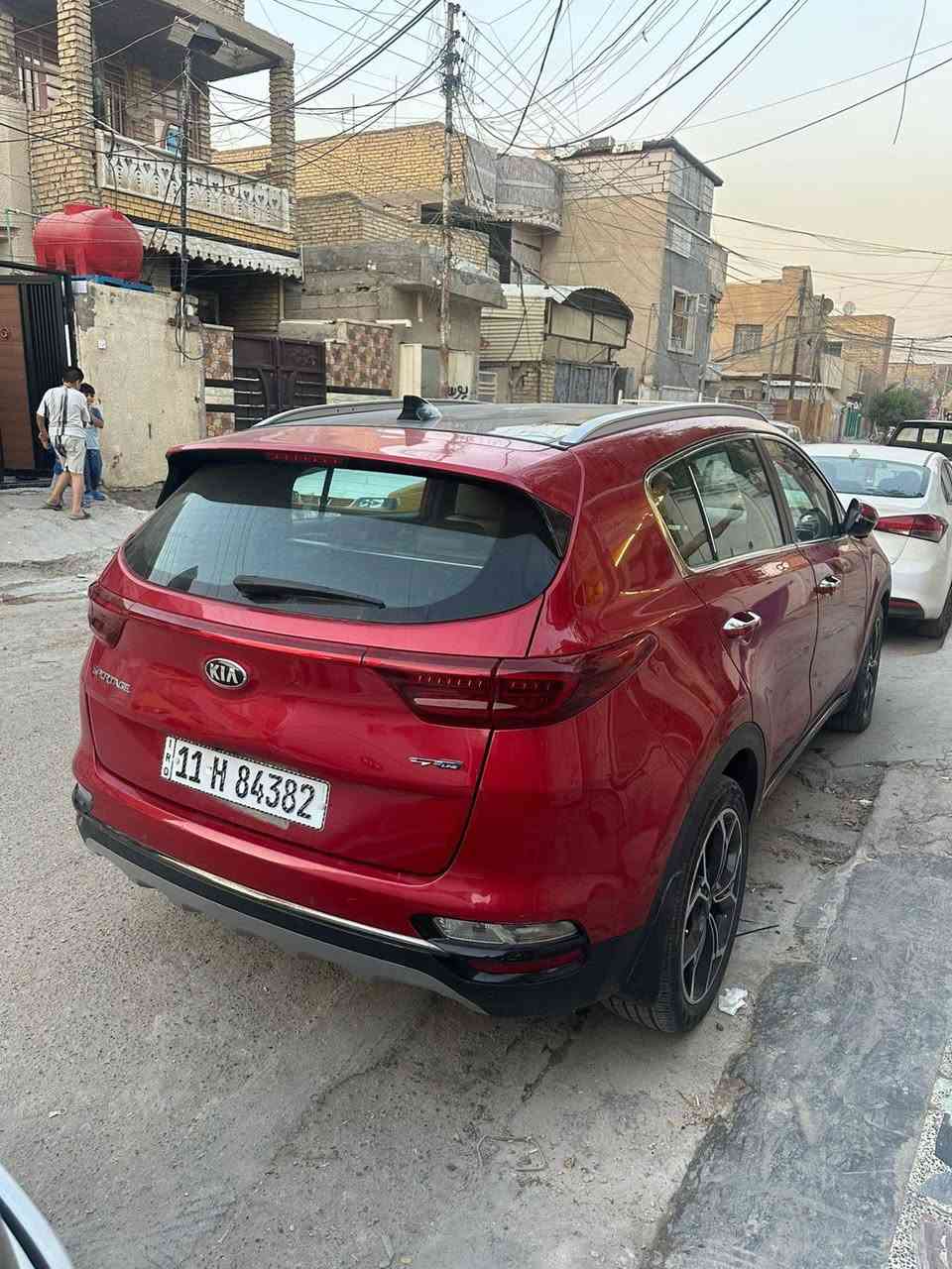 سبورتج ٢٠٢٠ جيتي لاين خليجي
فول مواصفات 
بانراما
كشنات جلد وكهربائي
شاشة چبيرة والى اخر معروفة مواصفات الجيتي لاين بصمة تشغيل عن بعد 
ماشية ١١٤ الف حقيقي 
مكينة 2000دوش 
كير محرك صدر تبريد كلة مكفول وبلادي 
السيارة سابقاً مكفولة حالين بيهه ٦ شضايات ومصلحات يم المندلاوي والفديو مال شضايات منشور وية الصور 
السيارة ب اسمي هزة جديدة تحويل ثاني يوم 
السعر 173 وبيهه مجال شي قليل كلش
مكاني الشعب ***********
