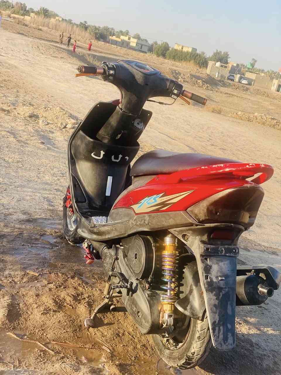 سلام عليكم  دراجه ماكس عدله اللبيع بوشه 55 مكينه خرسه الله شاهد  والكفر الأمامي موجود سعر خاص او اتصال ع الرقم ***********الشراي بيه خير ويدلل
