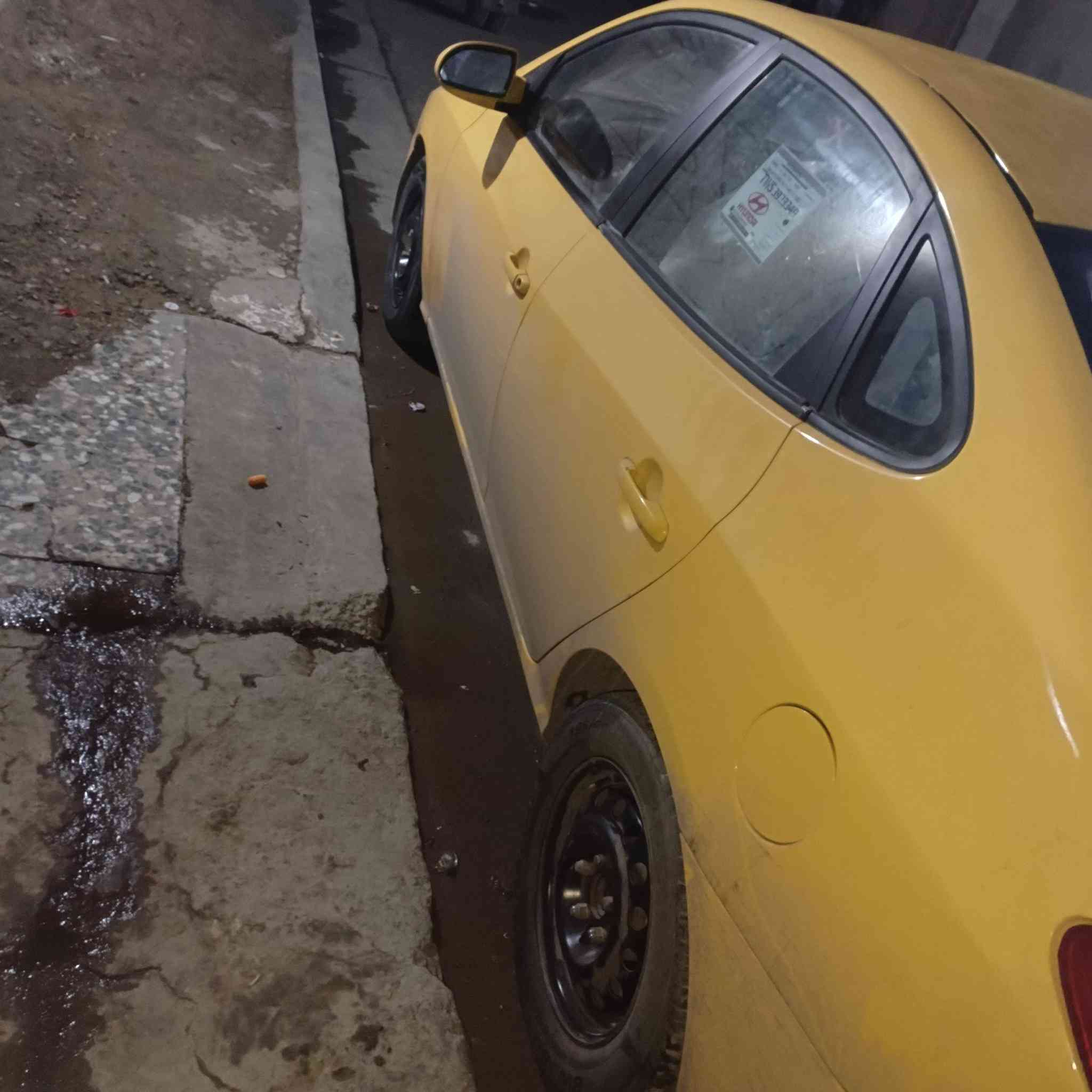 اسلام عليكم شباب عندي النتره القديم موديل 2010 وارد امريكي حادثهه جو القبق مال  البنزين والباقي ليبل واحد سياره خير من الله رقمهه كربلاء محرك 2000 مكاني بغداد حي الرأسه مال المعلمين رقمي *********** السعر 93 وبيهه مجال لطيبين
