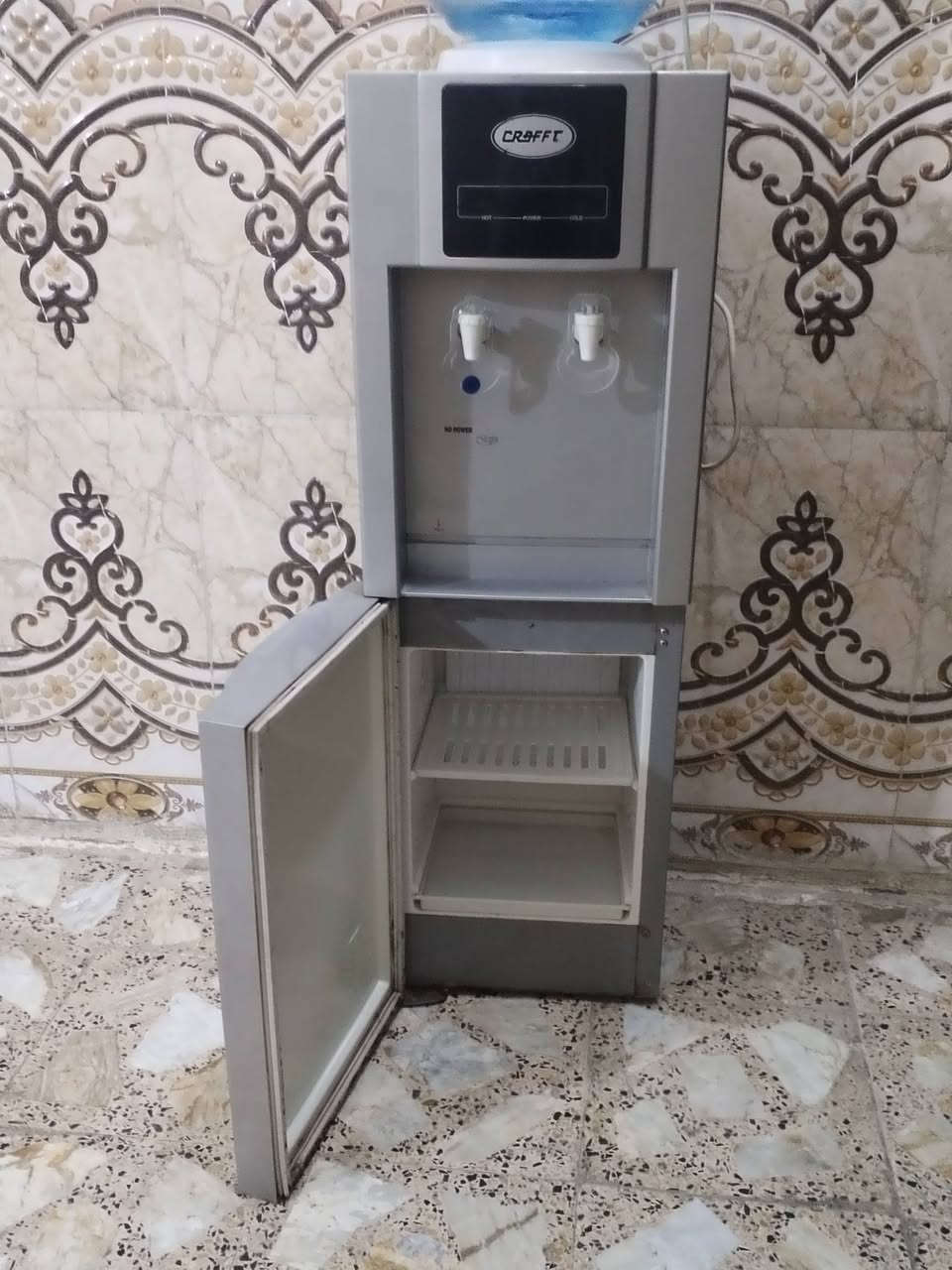 سلام عليكم براد ماي جديد مال بيت شغال للبيع استفسار خاص مكان نجف ***********رقم الهاتف
