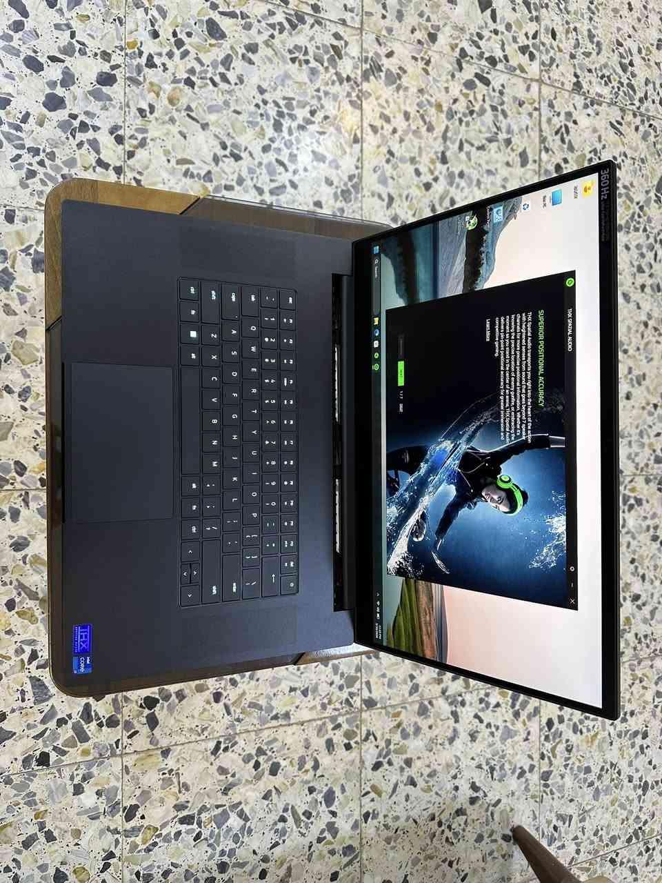 RAZER 
Cor i7 12 Gen
RTX 3070 Ti ( 150W )
Ram : 16 GB DDR5
Hard : 1TB SSD
Display : 17.3 inch FHD ( 360hz )
power adapter : 280W
كلشي مرفق بالصور 
هيكل لابتوب كله المنيوم 
النظافه ١٠٠٪؜ ملحقات كامله 
المكان بغداد


**إذا كنت صاحب هذا الإعلان وتريد حذفه لأي سبب، رجاءا أرسل رسالة إلى الدعم الفني**
