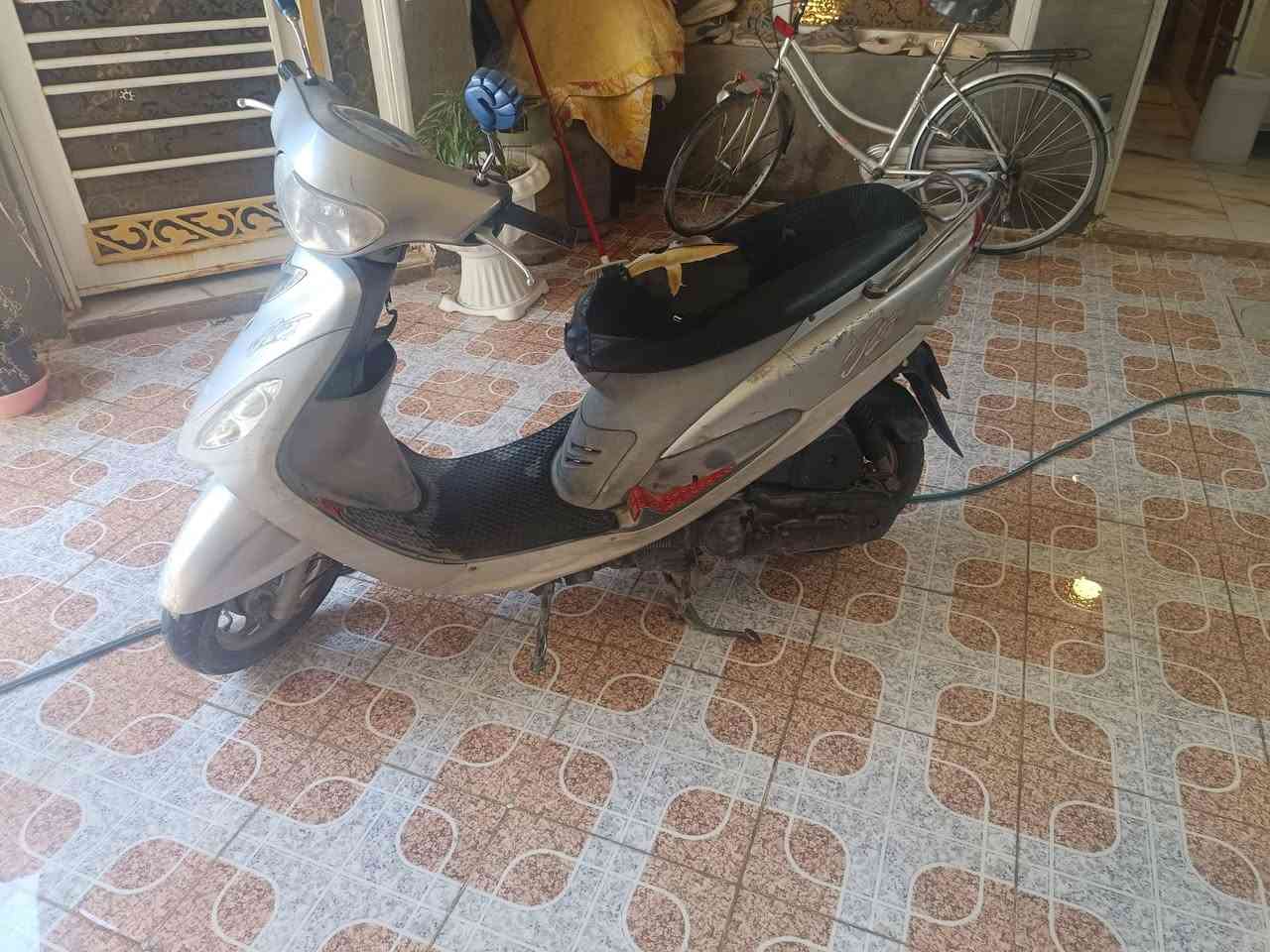 دراجه ماكس مال رمبه مامفتوحه السعر 700المكان حله *********** رجائن الموشراي ليتعبني 
تعال وشوفها بعينك وأخذها للفيتر اذا مفتوحه تأخذها بلاش

