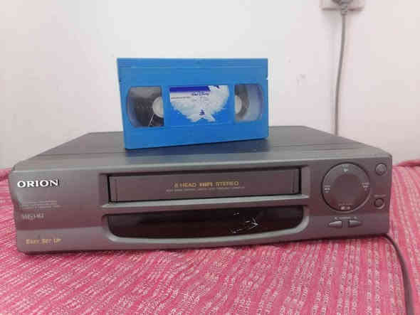 غراض للبيع يوجد توصيل ***********
