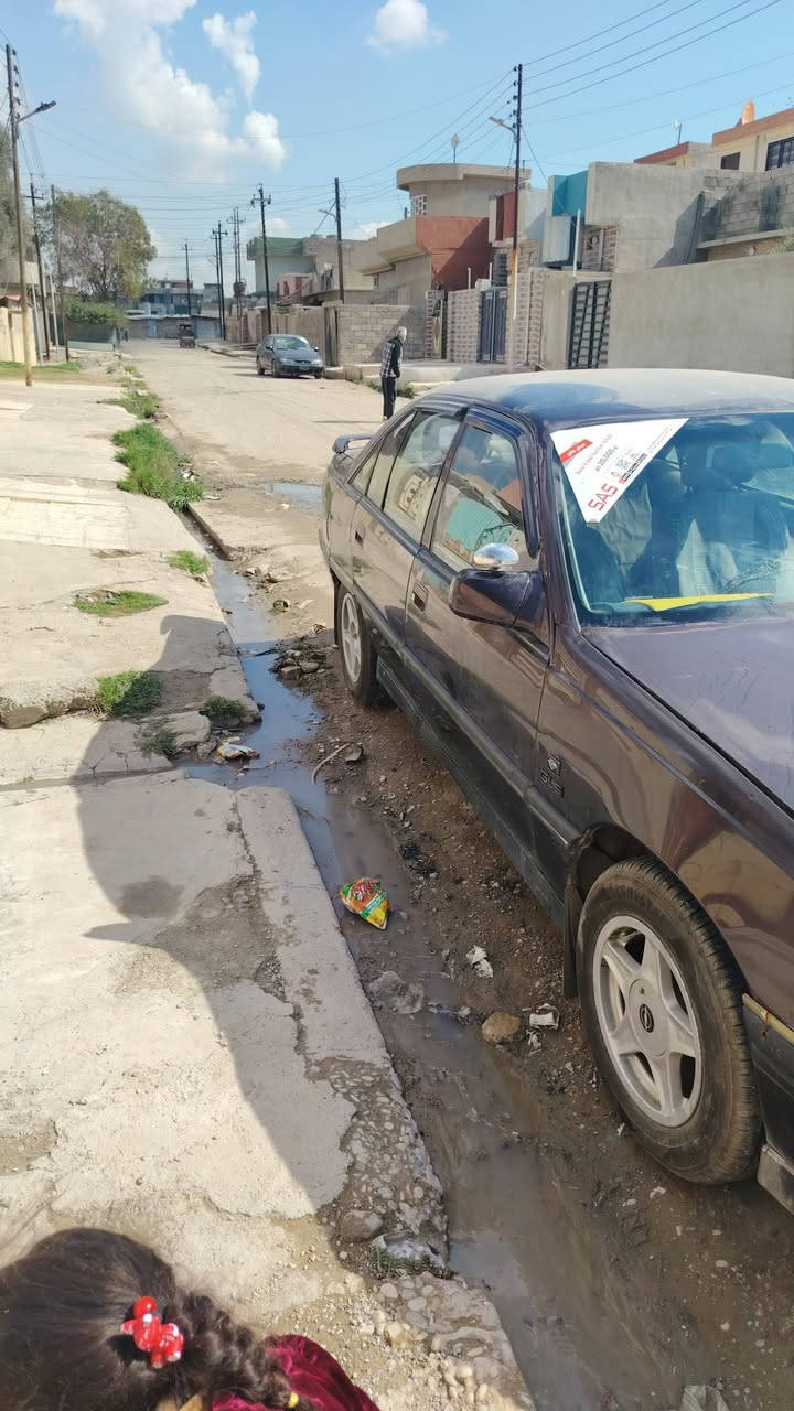 للبيع اوميكه ٩٢ كير ومحرك وتفرعات كصه جديد جاهزا محرك 4سلندر صبغ جماله بيه طخه جاملق الخلفي طخم توايرر جدد جاهزه باتري جديد كهربائيات كلهه شغاله الموصل الايسر ترهم نقد ترهم نص بنص التحويل مباشر ***********الاتصال
