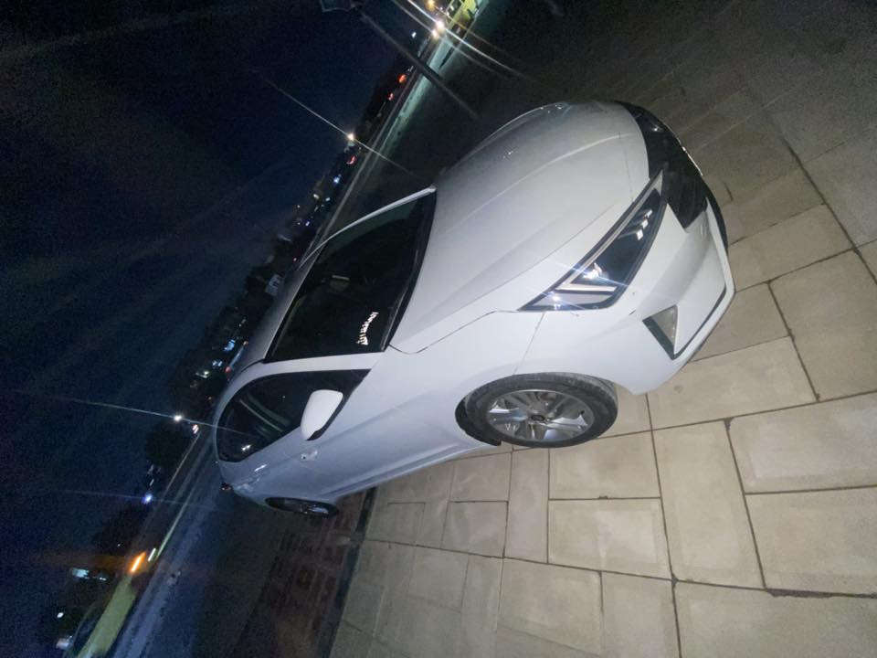 سلام عليكم 
النتره 2020حره 
رقم بصره 
مكينه 2000
كير at
ماشيه 137
حداديه 
تبريد تدفئه 
عليهه ادامه كامله تخم تاير باتري بلكات مجاول فيت بم فلتر حساسات vtكله جديد سياره نعمه من الله جاهزه داخله حادثهه بس جاملغ امامي بدون دواخل  وهنا صار حادث بقيه كتاب 📑 فحص بل منشور 

مكاني ناصريه مركز حي العسكري 

السعر 127بيهه مجال قليل
***********اتصل خاص مارد
