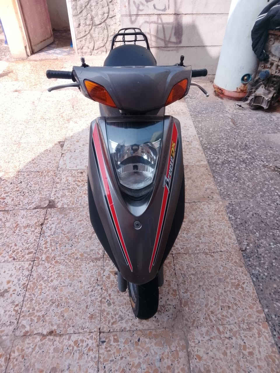 السلام عليكم 

دراجه بريز نظيفه مقفوله من كل شيء 

للبيع السعر, 400
مكان بغداد الحسينيه مال معامل واتساب وخاص متواجد 

*********** رجاء مو شراي لا يخابرني
