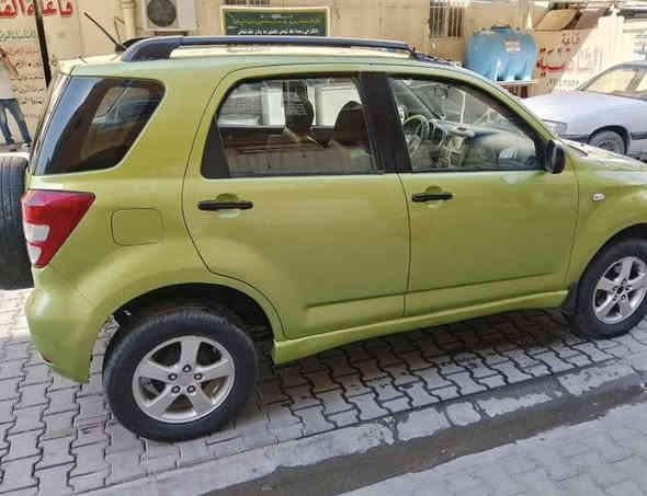 داهاتسو تيريوس ياباني موديل 2009 
السيارة جديدة من كير ومحرك مكفولات وصدر وكهربائيات واطارات وباتري جديد السعر 65$ 
مكان السيارة بغداد المنصور
الاستفسار الاتصال على *********** واتساب
