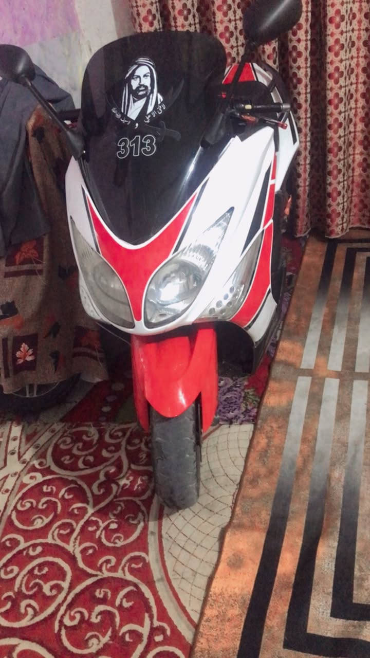 سلام عليكم دراجه تيماكس مكينه مكفوله وكهربايات شغاله كلهيه سكيورتي شغال وهاظه رقمي ***********
