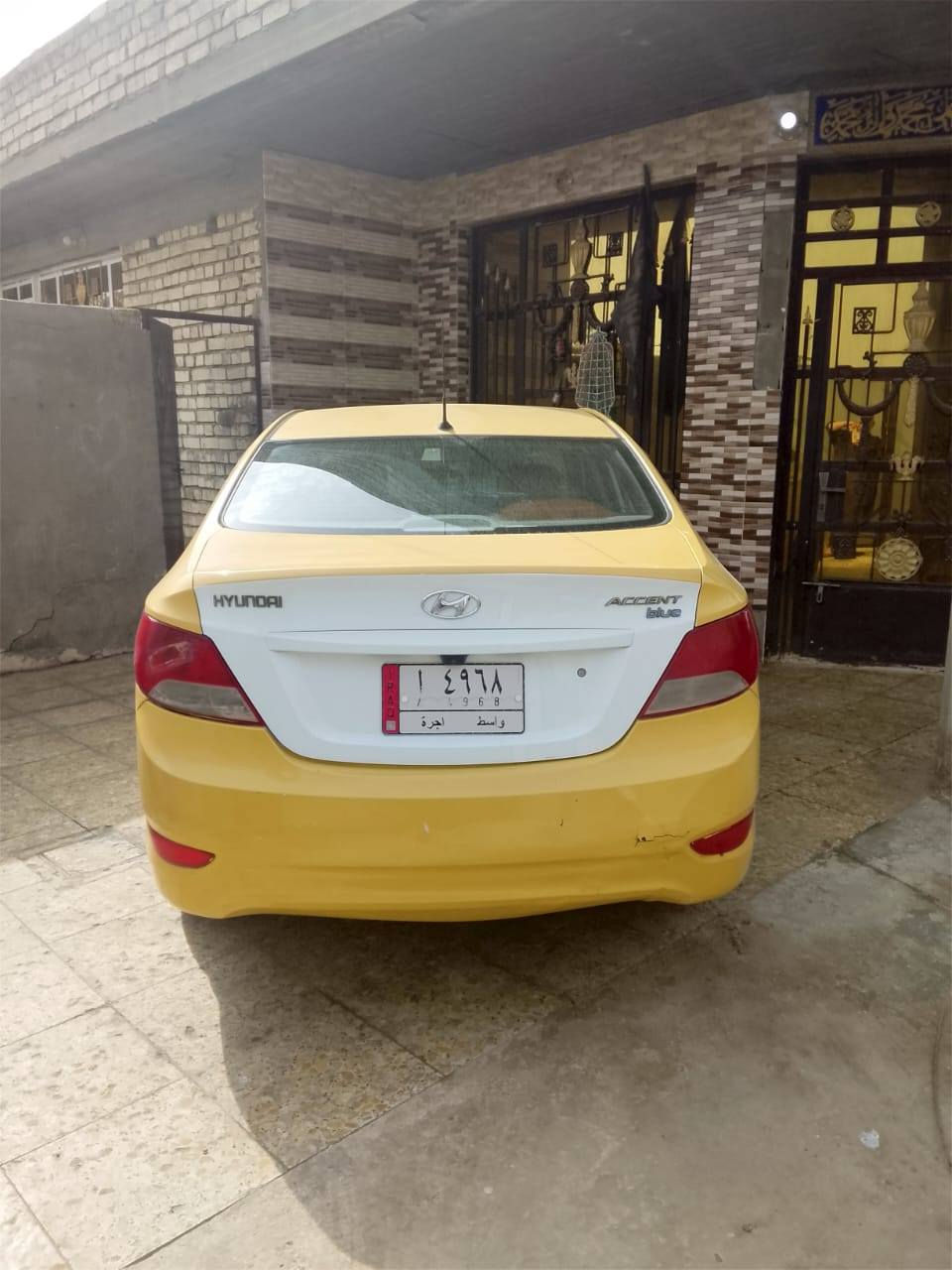 السلام عليكم للبيع اكسنت خليجيه ٢٠١٢السياره جاهزه تبريد تتفه تخم تاير مكينه جديده  مكان السياره بغداد تقاطع نهروان السعر 80وبيه مجال للشراي ***********
