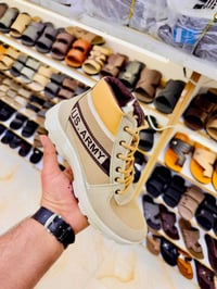 ارمي رجالي • مقاس ٤٢-٤٦ • كارتون ١٢