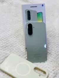 اي ٥٦ • ٨ رام • ٢٥٦ جيجا