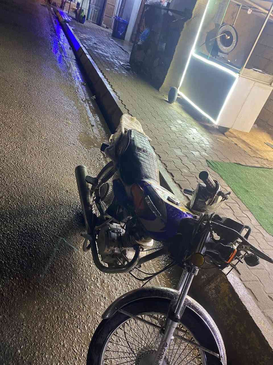 سلام عليكم دراجه البيع دراجه حلوه حيل نشاط فول دراجه مدله ولفات فقط الشراي تعال خاص مو شراي لا يراسل /مكاني بل العلم /***********
