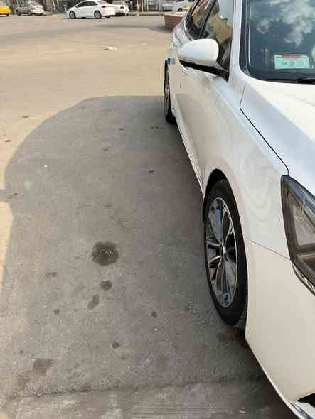 سلام عليكم 
كيا كادنزه للبيع,سياره نظيفه جداً بمعنى الكلمه وارد خليجي 

فول مواصفات 1/1Vip.  موديل   2017 

مواصفات 

1 بنورما

2 بصمه

3 رادرات جانبيه

4 كامره خلفيه

5 سماعات انفنتي 

6 ستيرن متحرك 

7 تحكمات ستيرن

8 مري قلاب+انارة ترحيب 

9 كشنات تبريد تدفئة+خزن ميموري 

10 شاشه كبيره 

11 حساسات 

12 تبريد قطعتين 

13 بردات خلفيه 

14 ويل حجم 19+لايت زنون 

تخم تاير جديد +بطاريه جديده حداديه جديده جداً 

السعر 208 $ وبيه مجال 

مكان سياره بغداد الجديده 

اي ستفسار ***********

‭0776 179 0899‬
