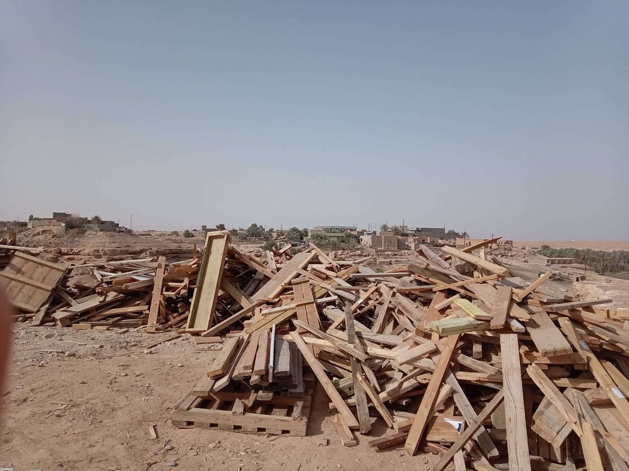 سلام عليكم ورحمة الله وبركاته
خشب للبيع
الاتصال على الرقم 
***********
