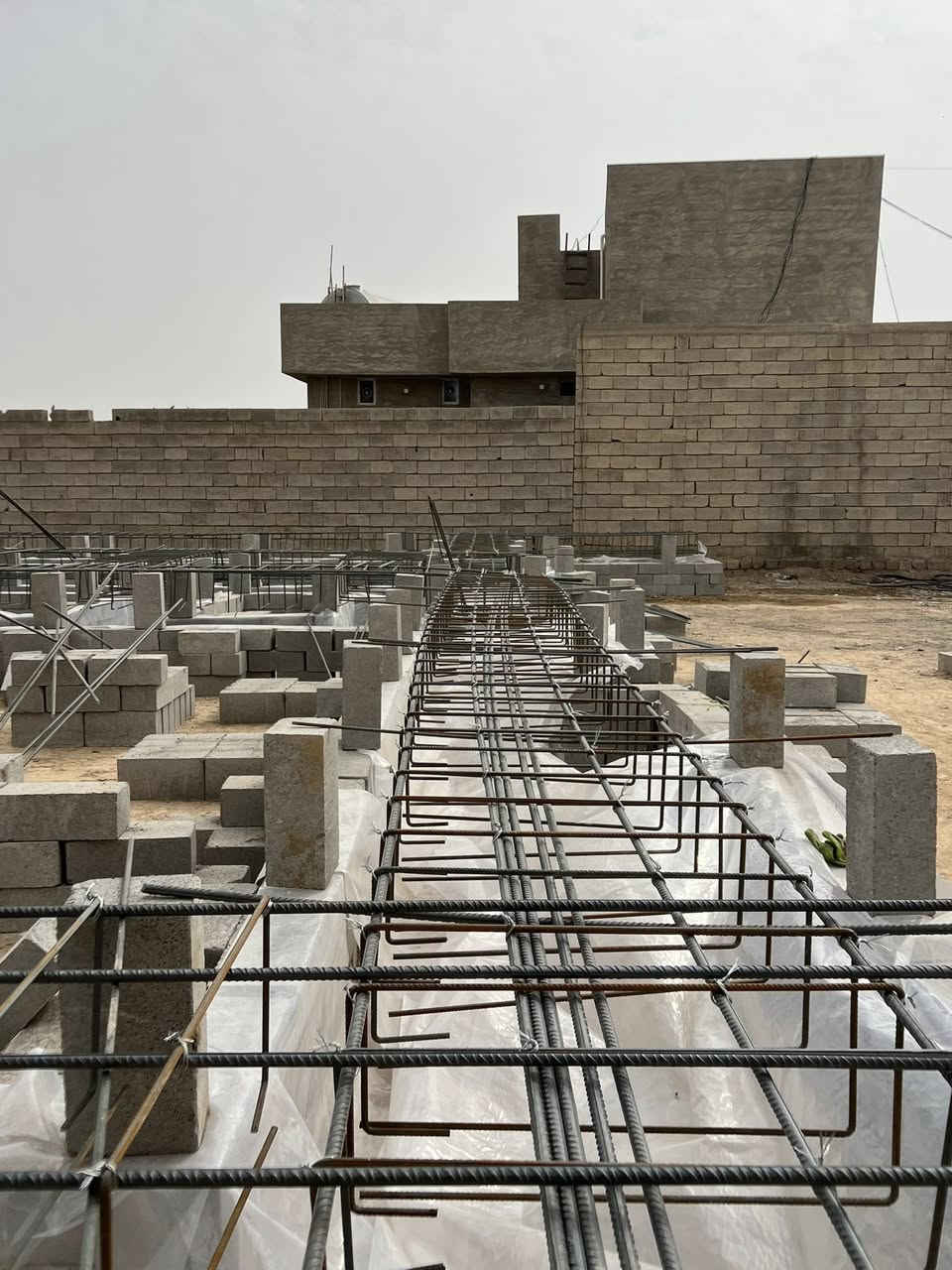 السلام عليكم
يوجد كادر تصفيط بلوك اساسات مع الحديد والصب بأسعار مناسبه 
للأستفسار اكثر / ***********
