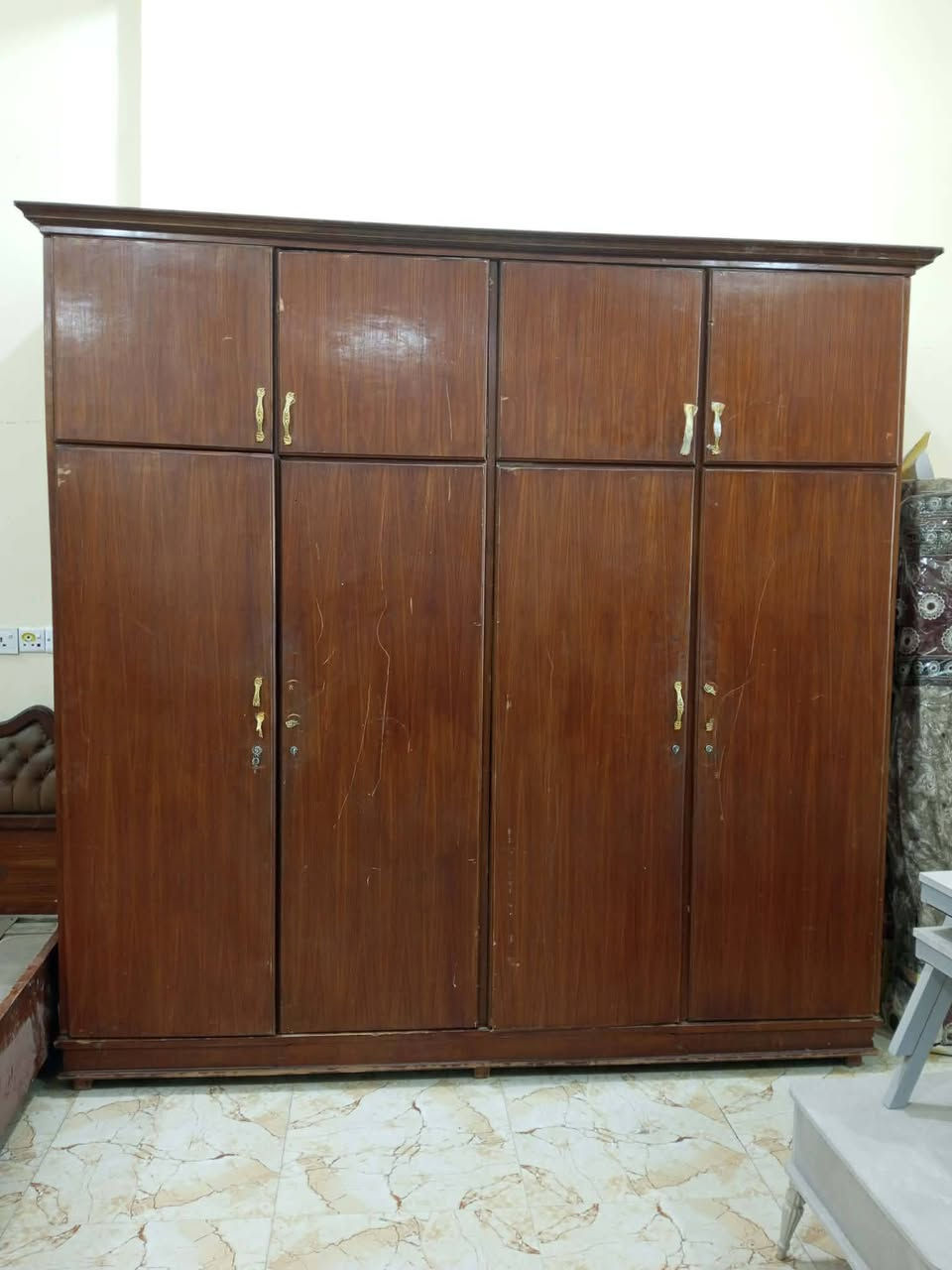 بيع... سريع .....سريع..300الف وبيه مجال سرع بحجز 
معرض ابو عبدالله للاثاث المنزلي 🔥من غرفه نوم صاج مستخدام ربع قطع كنتور وتخت وميز توليت وزاويه العنوان تكريت الديوم مقابل مطعم المذاق بلقرب من اسواق الزوبعي للاستفسار خاص او اتصال *********** متوفر وتساب
***********متوفر اوتساب
