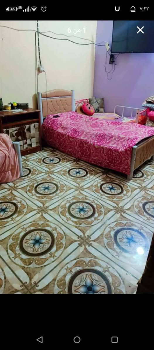 بيت للبيع مساحة 150 م طابو زراعي السعر 55 وبي مجال 
طابقين للإستفسار ***********
الموقع حي الامين الثانية قريب على الشارع العام وقريب على الملعب الخماسي ديوانية, القادسية
