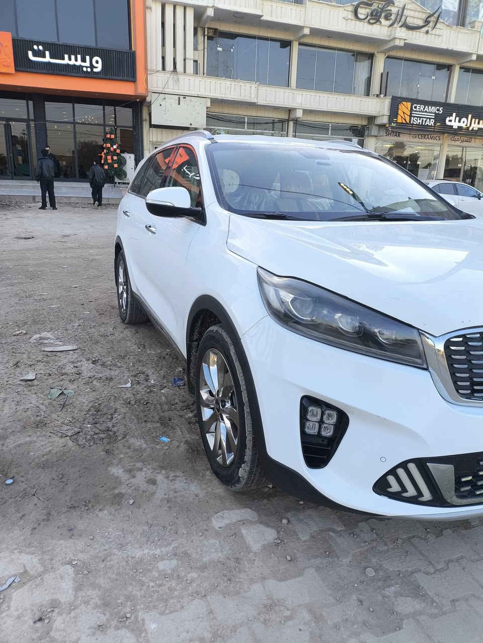 كيا سورنتو موديل ٢٠رقم بغداد
للبيع او المراوس ب تيوتا هايلوكس
السياره كفاله ماعدا كارت قليل حافه البنيد جهه الايت 
تبريد تدفئه شغال 
حداديه جديده 
مكان السياره الديوانيه قضاء سومر 
السعر ٢٣٦
***********
