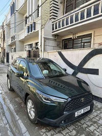 🤍 تيوتا كروز موديل 22 اللون زيتوني محرك 2000 ماشيه 33 mi  مواصفات le م...