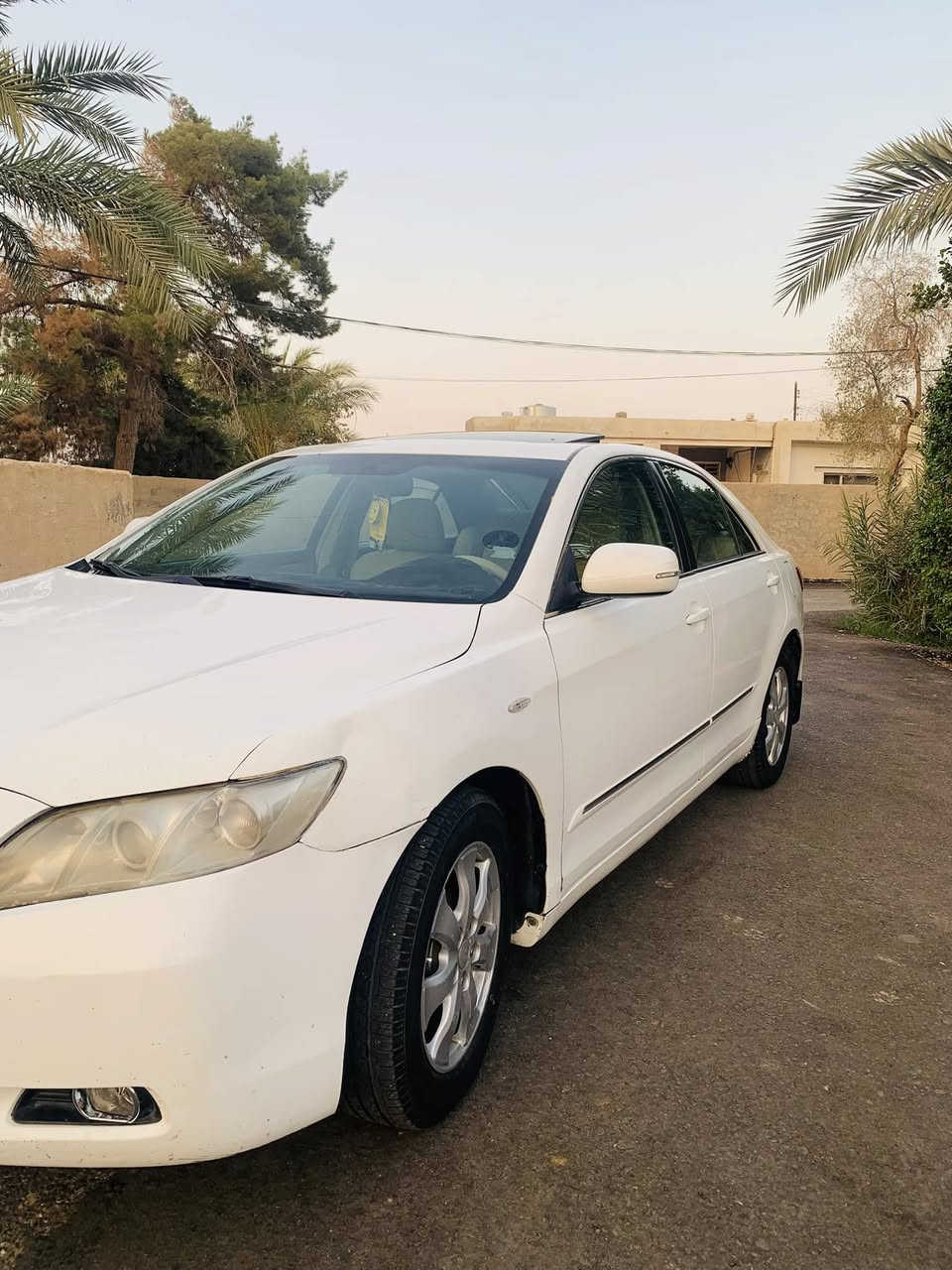 …السلام‎عليكم 
‎للبيع.. 
‎كامري 2008 خليجي سعودي فول مواصفات 
Glx 
‎رقم صلاح الدين وسنوية جديد 2027
‎سلايت 
‎تبريد قطعتين 
‎كشن كهرباء 
‎حساسات 
‎صاج 
‎شاشة + كامرة 
‎تحكمات ستيرن 
‎بردة خلفية 
‎اشاير بالمري 
‎ كير محرك خير من الله 
السعر ١٢٥ وبيها مجال للشراي 
للاستفسار ***********
