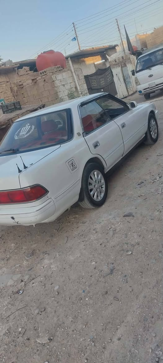 سلام عليكم مارك عضم سياره رقم نكلزي بسمي سياره نضيفه مصبوغه عام جماليه وكير مكينه بل جيس وغرفه جديده سعر 45 وبيه مجال قليل رقم *********** غير متواجد ع فيس رقمي بي وتساب انتصل
