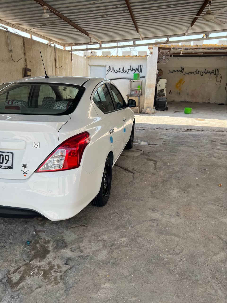 سلام عليكم نيسان صني هندي 2023اللبيع ماشيه 42 ألف أربيل بسم الشركه سنويه 2030 تريد وكاله أو تحويل السياره بيه 3 قطع صبغ ولباقي كفاله بدون معجون بدون طكت جاكوج سونار المندلاوي بل منشور العنوان البصره ابو الخصيب اي ستفسار اتصل على رقم *********** السعر 113 وبيه مجال البصرة, العراق
