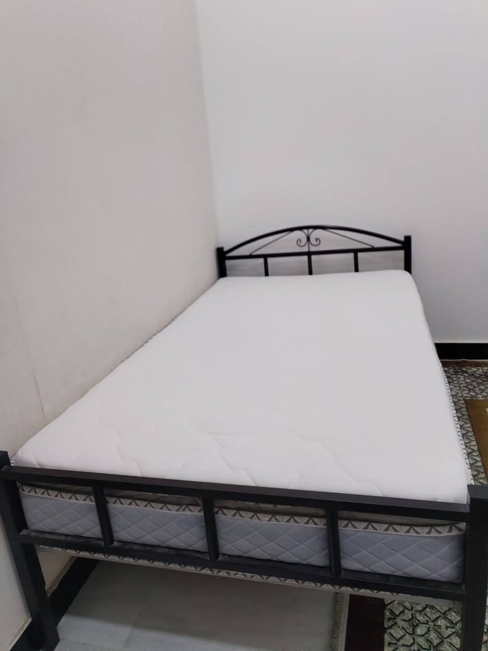 جرباي ام نفر ونص كلش جديده مع دوشك سعر ١٧٠ بيه مجال قليل
