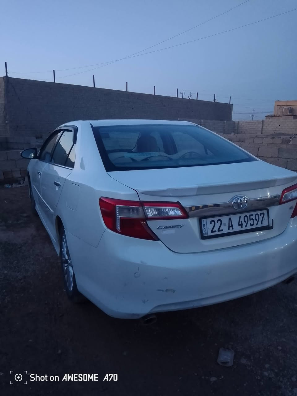 السلام عليكم سياره كامري خليجي 2012 للبيع بيه ضرر فقط تبديل چنطه  للاستفسار الاتصال الرقم ***********
