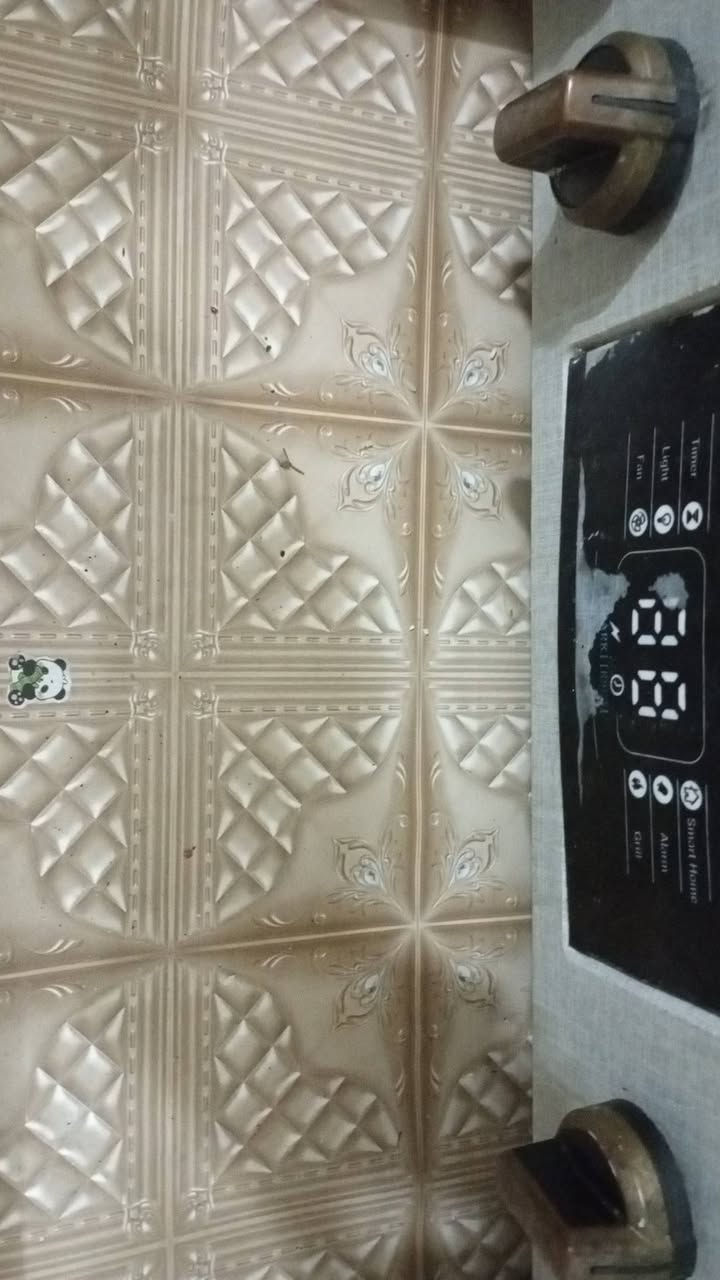 السلام عليكم طباخ للبيع
بي بابين كاونتر جوه خشب وجرار جبير وحده
بدون فرن
كل العيون شغاله ماعده وحده
السعر 80 وبي مجال
العنوان الطهمازيه


**إذا كنت صاحب هذا الإعلان وتريد حذفه لأي سبب، رجاءا أرسل رسالة إلى الدعم الفني**