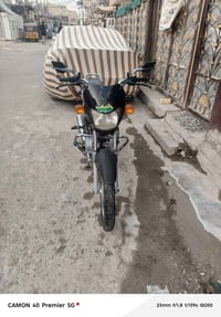 البيع دراجه هندي موديل 17بيه  اوراق بسمي ملك واحد فقط دراجه جاهزه مكان...