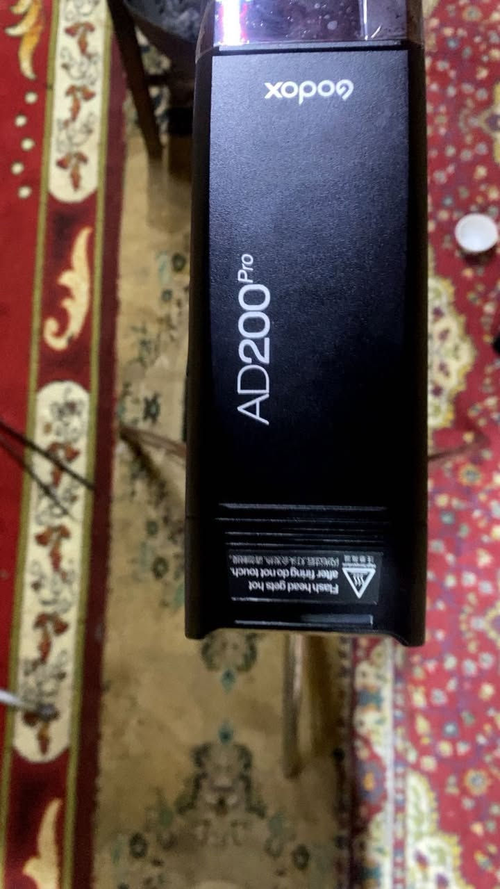 فلاش أضائة AD200pro

جديد استعمال قليل جداً مع تريگر 
واستاند سل ستيل مع حقيبة ضهر للعلم الفلاش كامل ملحقات وبسعر مناسب جداً *********** واتساب
